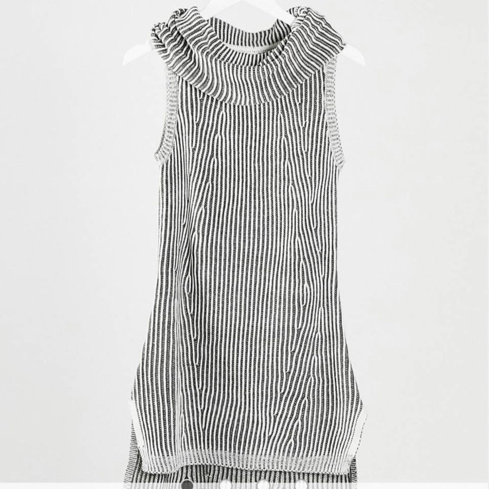 NWT ASOS Urban Bliss knitted tunic top in gray Sz 8